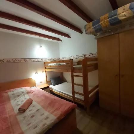 Apartment Melinda Nyaralohaz Balatonkenese