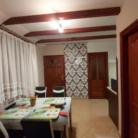Melinda Nyaralohaz Apartment